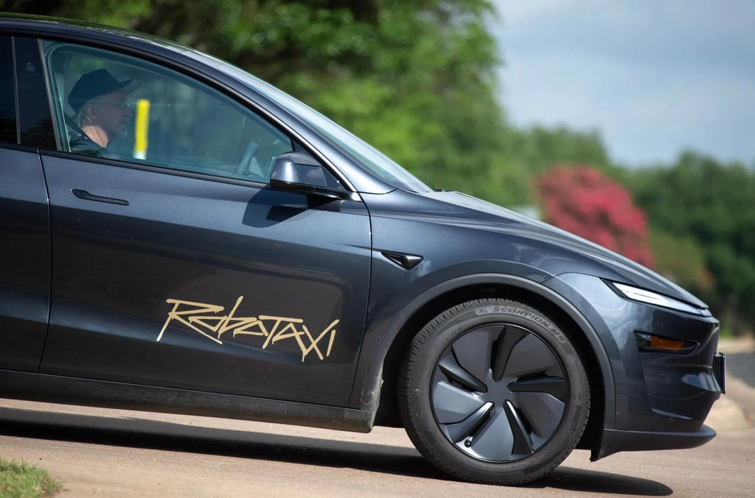 Cover image of the article