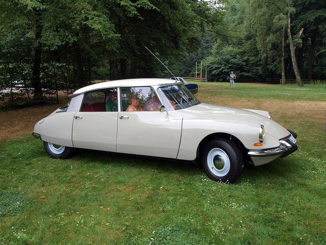 Cover image of the article